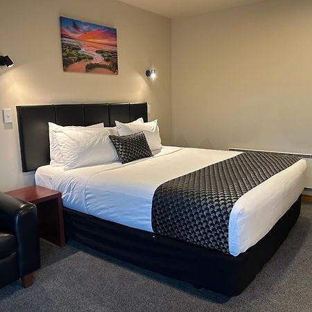 Shelby Motor Lodge Invercargill Bagian luar foto