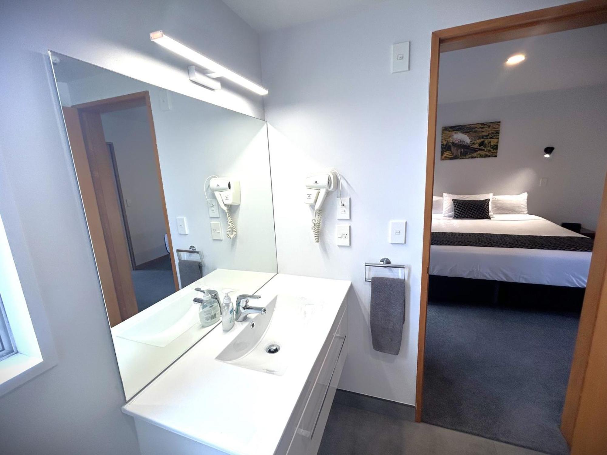 Shelby Motor Lodge Invercargill Bagian luar foto