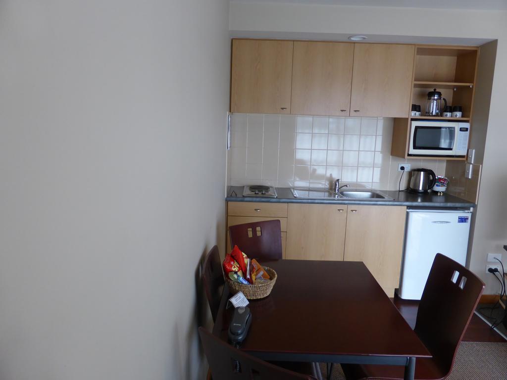 Shelby Motor Lodge Invercargill Bagian luar foto